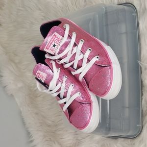 Pink Girls Converse size 3